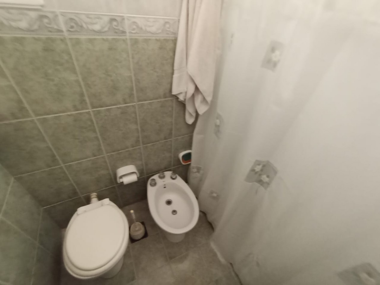 CASA EN VENTA 3 DORM, PATIO - SANTO TOME