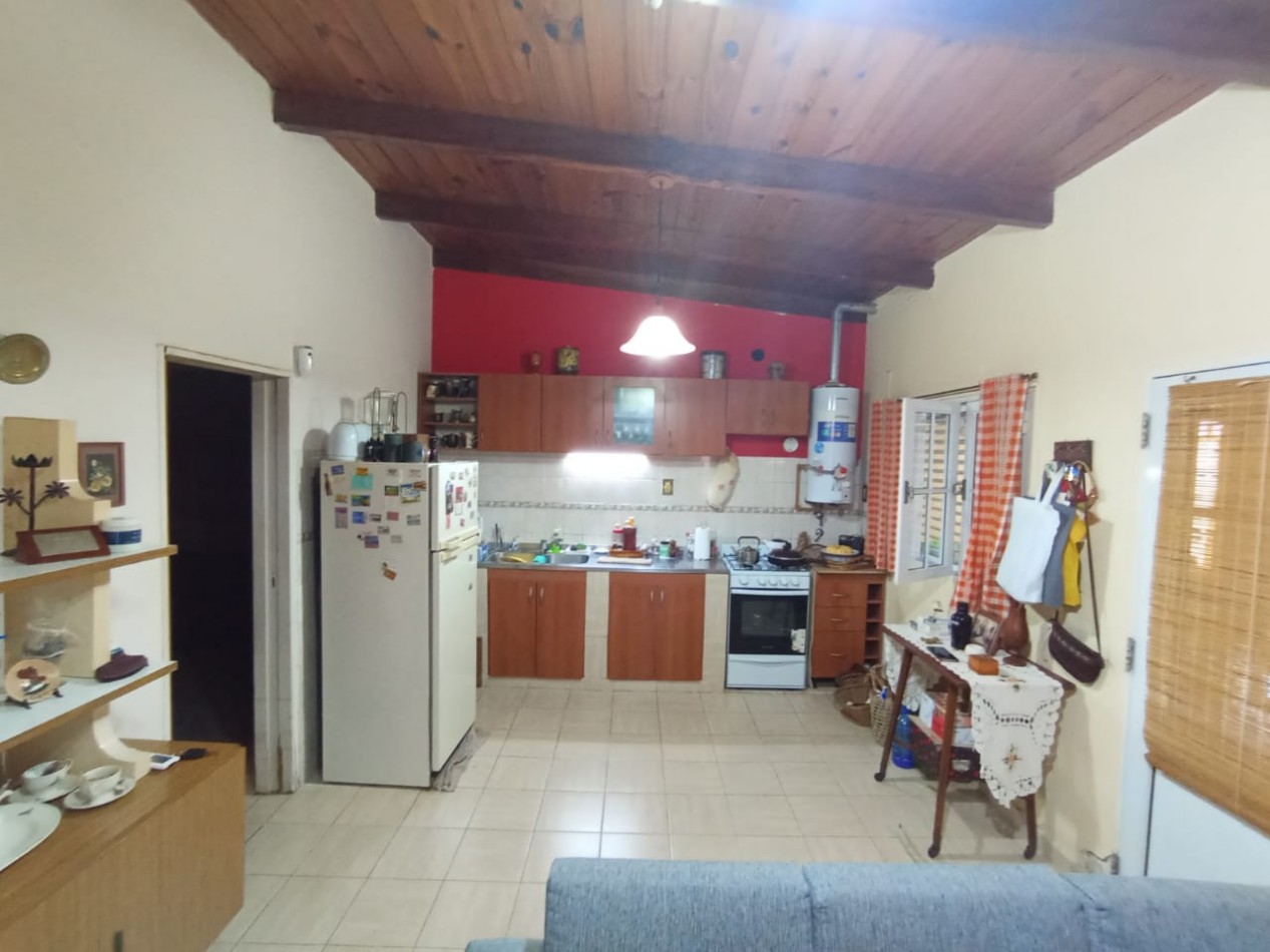 CASA EN VENTA 3 DORM, PATIO - SANTO TOME