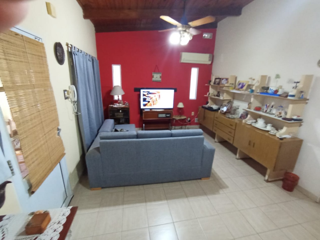 CASA EN VENTA 3 DORM, PATIO - SANTO TOME
