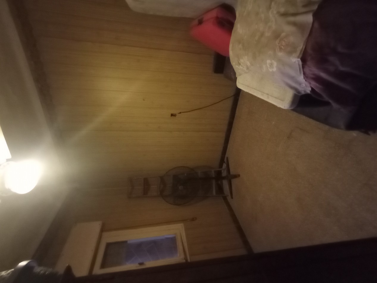 CASA A LA VENTA EN ESQUINA - ZONA JERARQUICOS