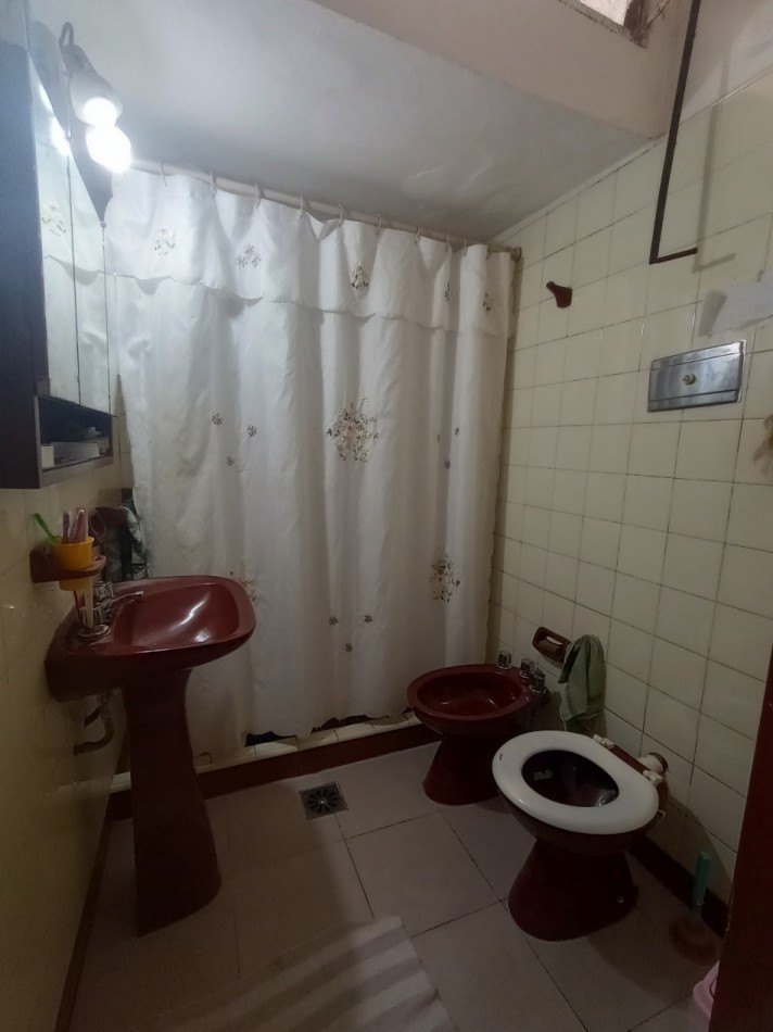 Casa interna NO PH - Zona de bv.